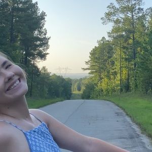 Meet your Posher, Marie